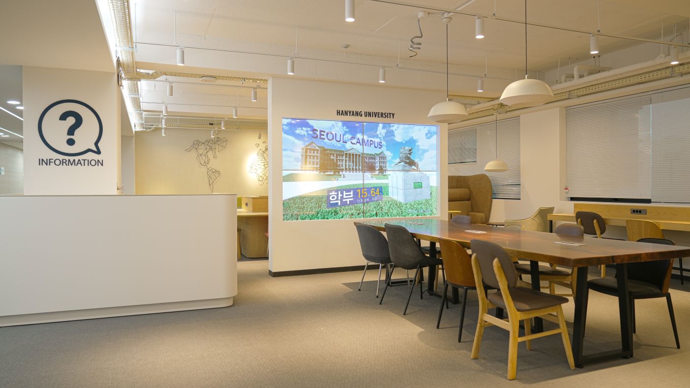 한양대학교 국제관 투명OLED 비디오월-03