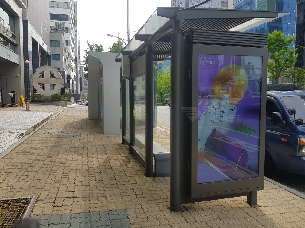 신사동 버스정류장 광고 사이니지-01
