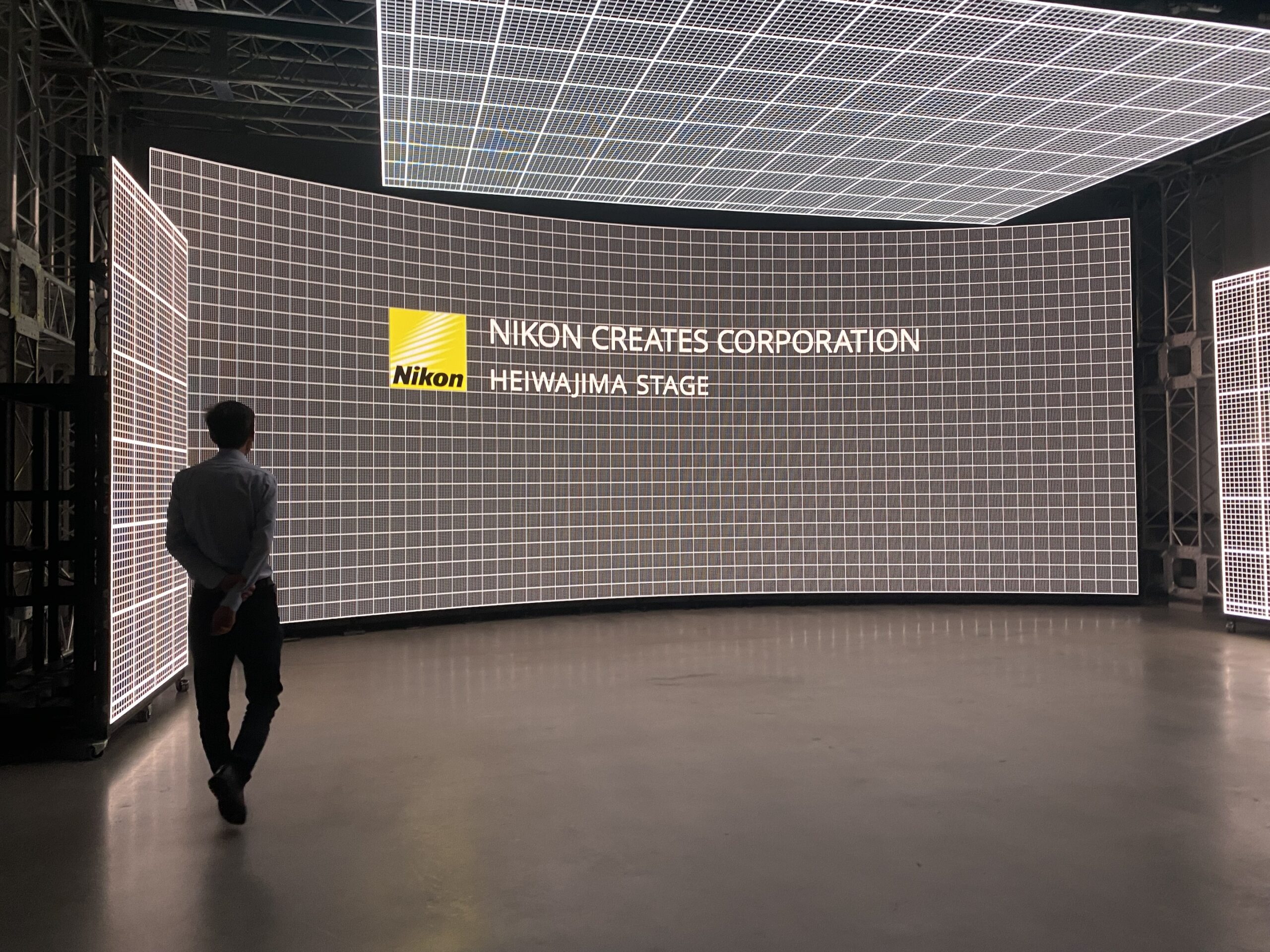 Nikon Creates Studio-04