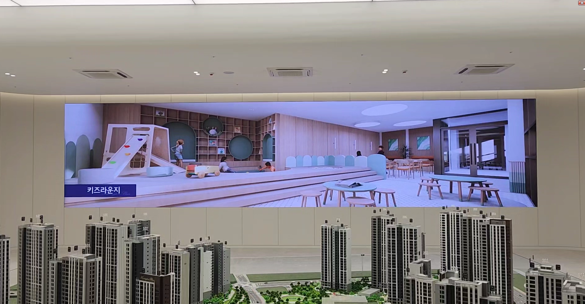 해링턴플레이스 모델하우스 LED미디어월-01