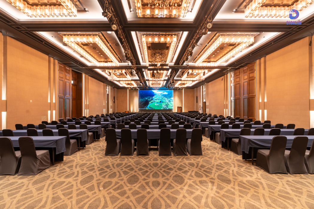 연회장 LED디스플레이, 대형 공간을 완성하는 몰입형 미디어 연출-07