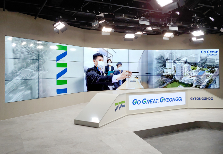 스튜디오, 27면 비디오월 방송형 미디어 환경-02