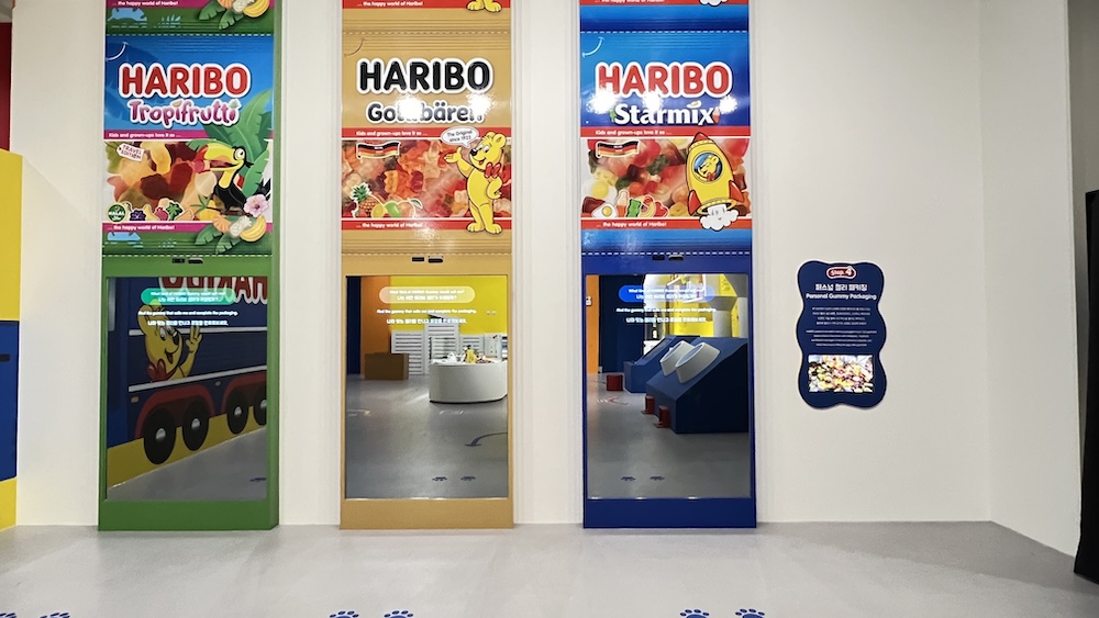 공간을 따라 펼쳐지는 몰입형 미디어 경험과 터널형 LED-06