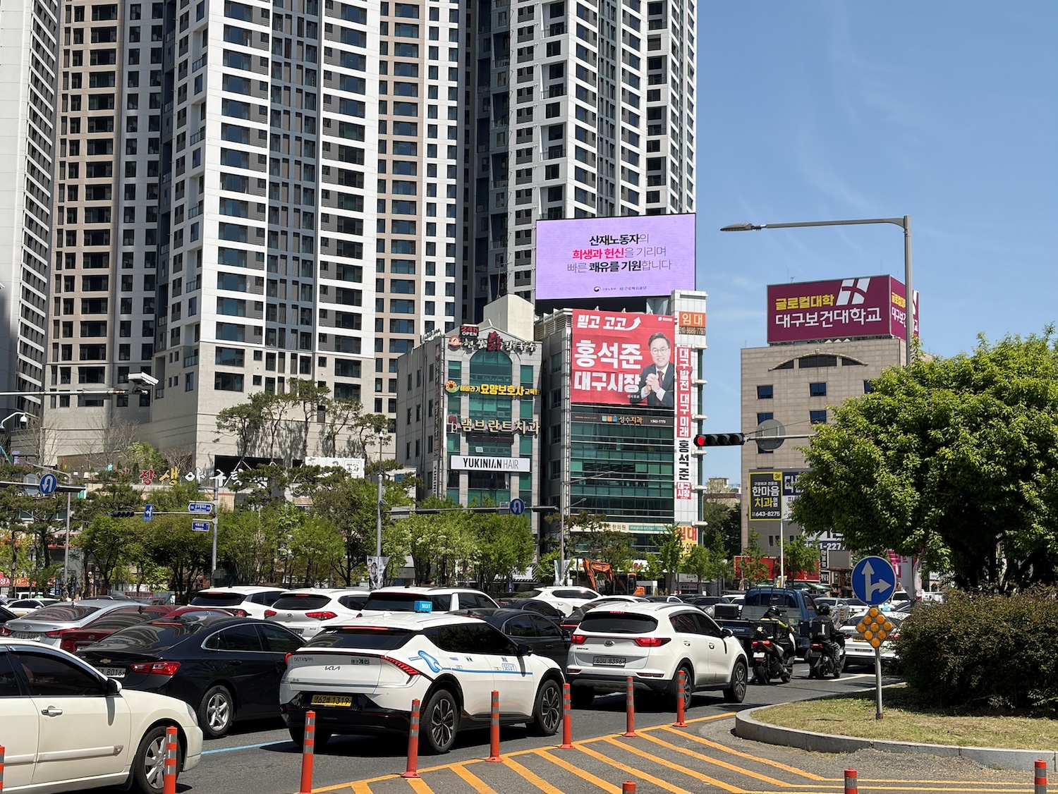 옥외 LED 전광판 구축 사례 | 대형 미디어 광고 디스플레이-03